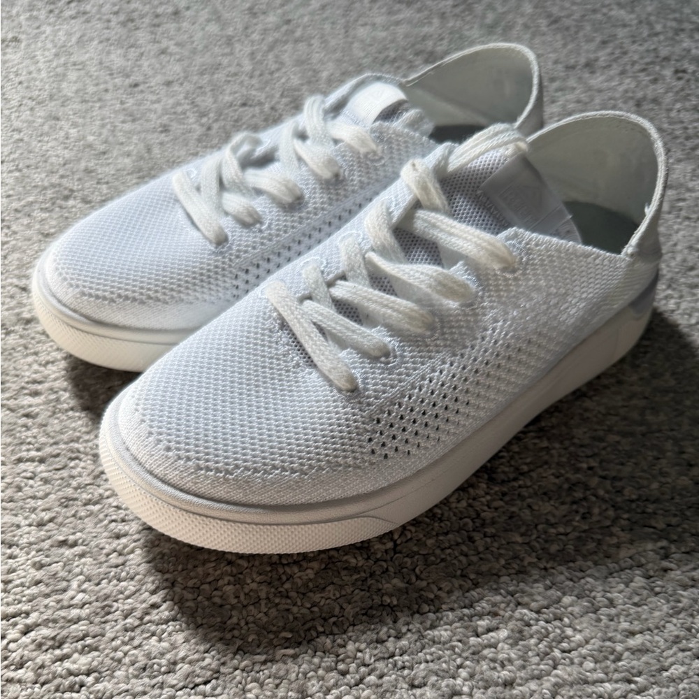 Reef Kids' White Sneakers